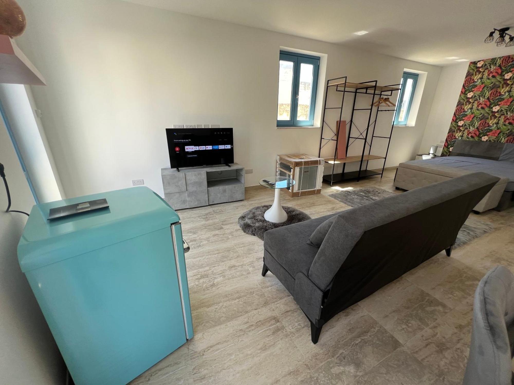 Dar Barbara Duplex 2 Double Bedrooms,2 Sofa Beds Large House With Terrace Roof Views Of Valletta Ferienhaus